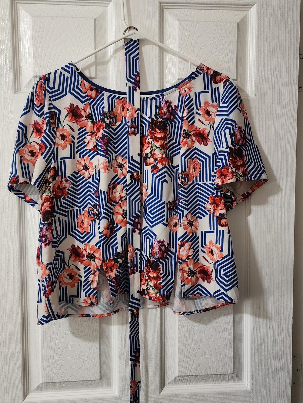 Floral Geometric Scoop Neck Short set - Blue & Coral